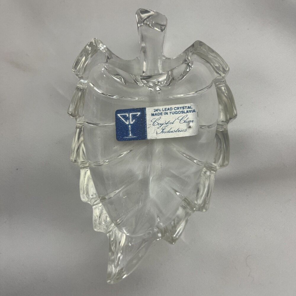 4" LEAF Dish 24% CUT LEAD CRYSTAL CLEAR INDUSTRIES Made in Yugoslavia 611